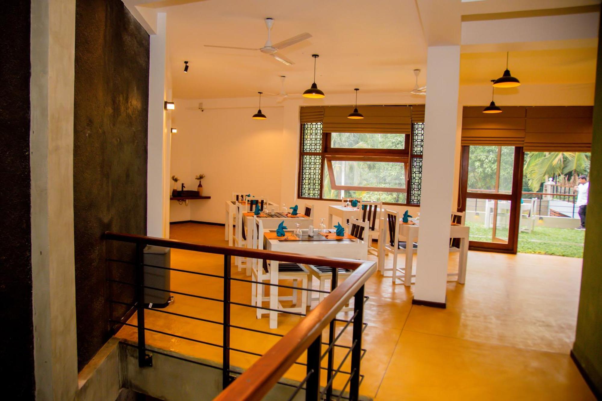 Hiriketiya Beach Hostels Dikwella Exterior foto
